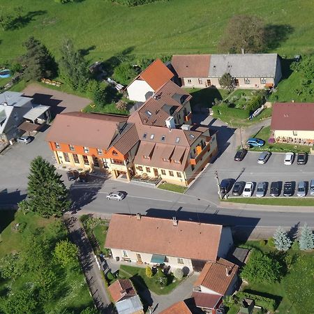 Hostinec U Hubálků Kostelec nad Orlicí Exterior foto
